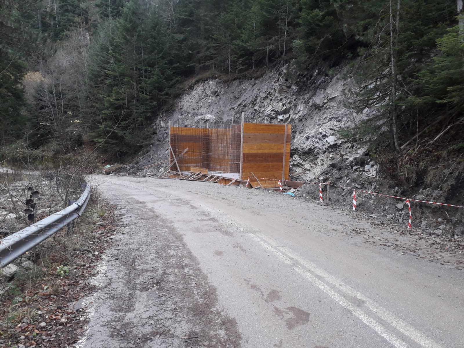 agwgos bitzinisios antliostasio